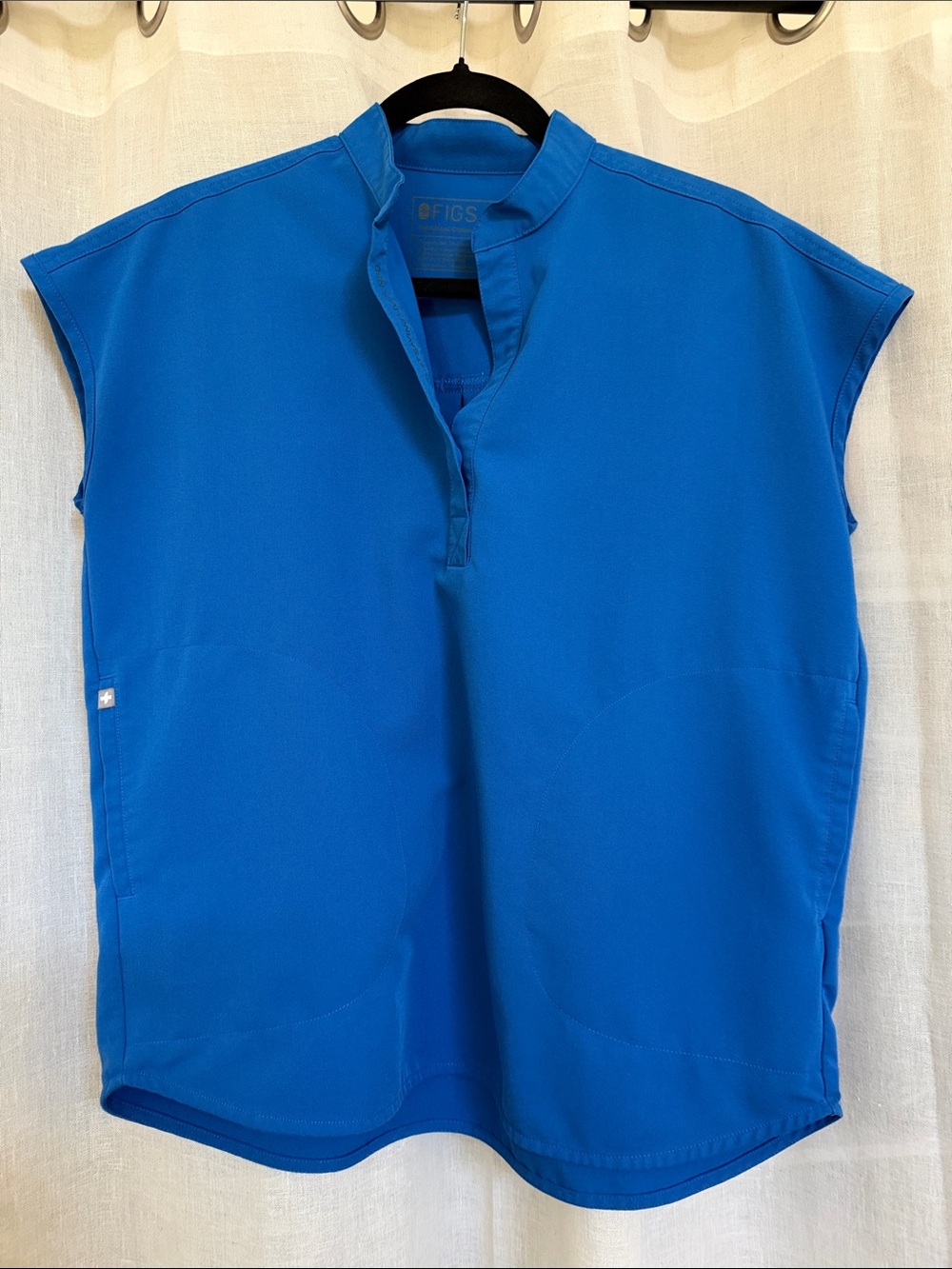 FIGS rafaela top Royal Blue